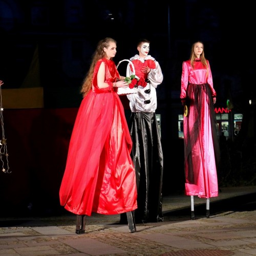 XX lecie Teatru Parra- wieczorne spektakle